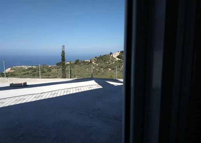 Summer House *